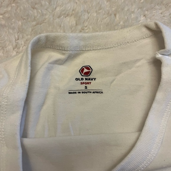 Old Navy Sport Tee - Picture 3 of 4